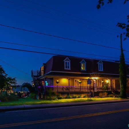 Auberge Akamaraska Kamouraska Bagian luar foto