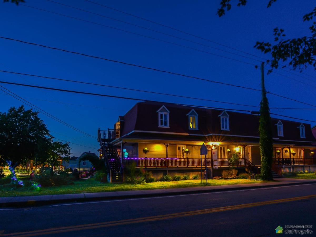 Auberge Akamaraska Kamouraska Bagian luar foto