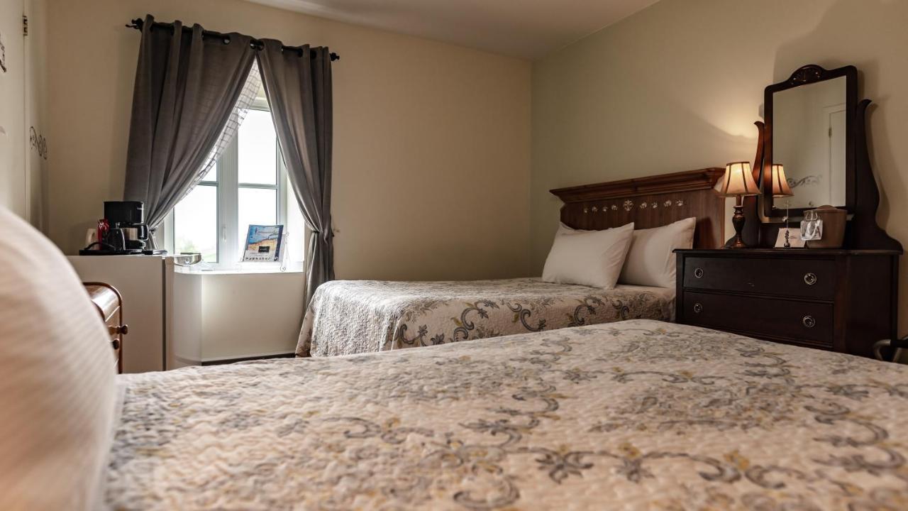 Auberge Akamaraska Kamouraska Bagian luar foto
