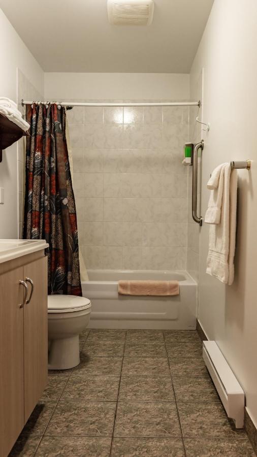 Auberge Akamaraska Kamouraska Bagian luar foto
